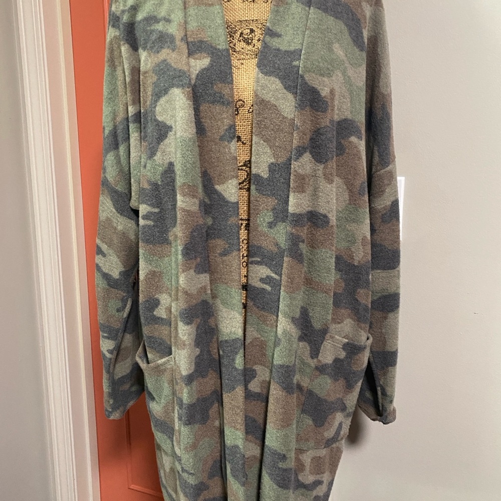 Camouflage Open Front Cardigan